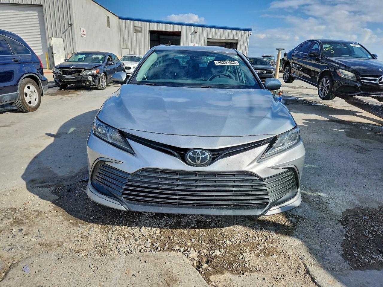 2024 Toyota Camry Le - Фото 5