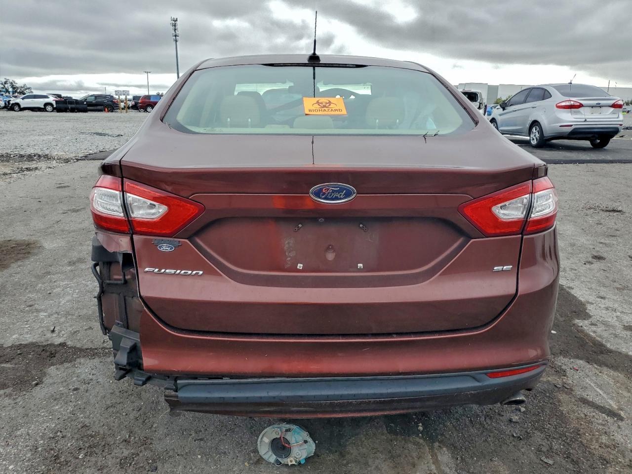 2015 Ford Fusion Se - Фото 6