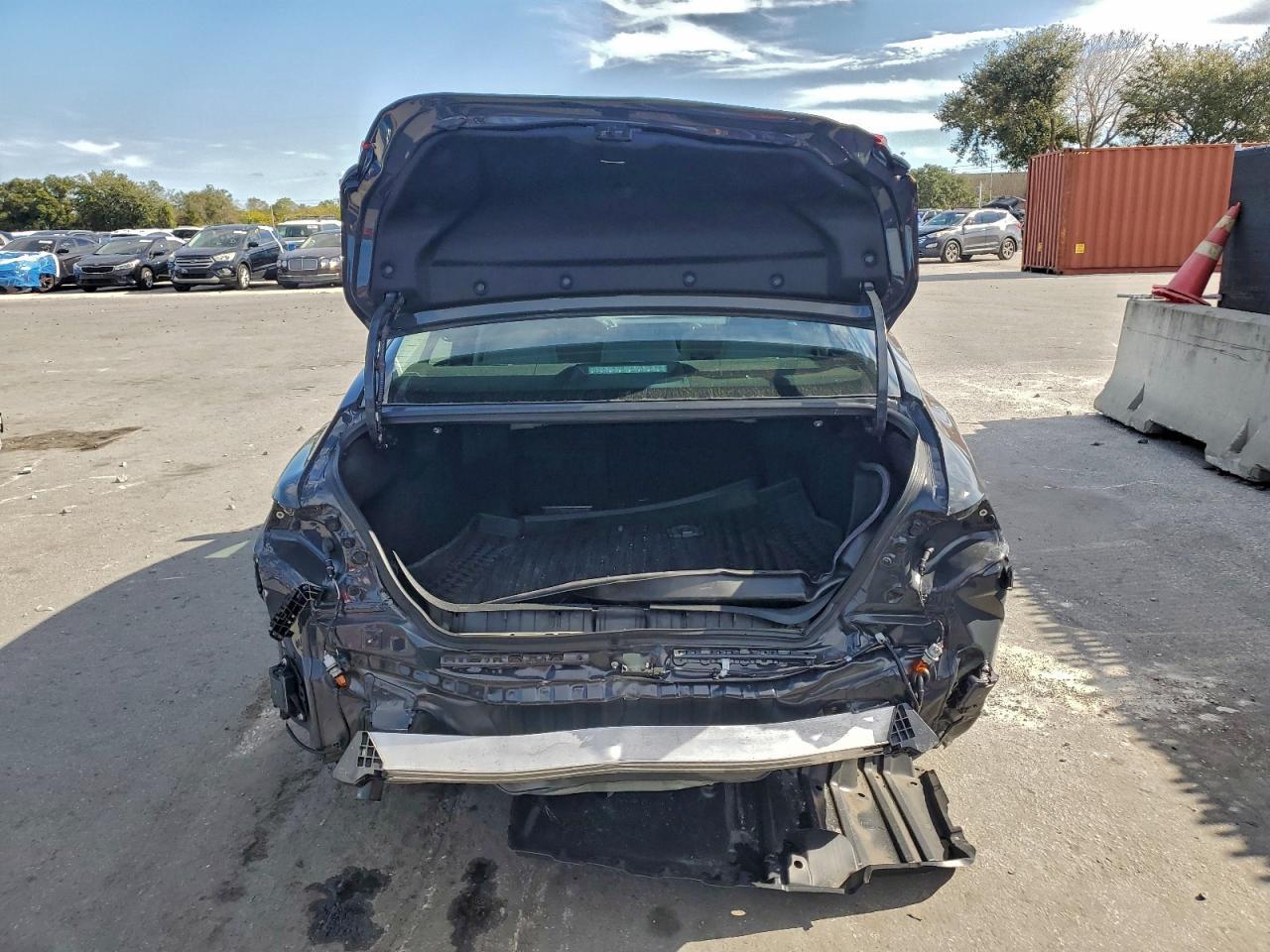 2025 Toyota Camry Xse - Image 6