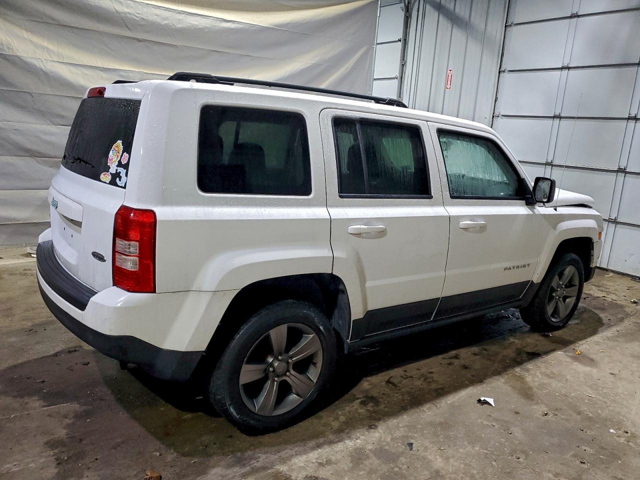2015 Jeep Patriot Latitude - Фото 3