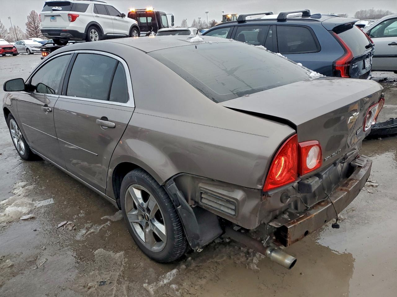 2010 Chevrolet Malibu 1Lt - Image 2