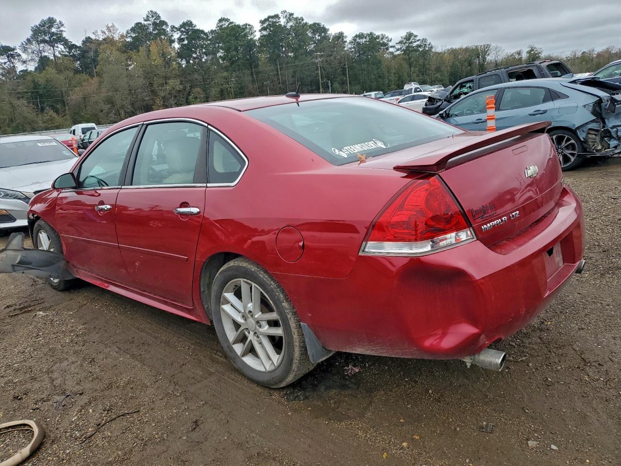 2012 Chevrolet Impala Ltz - Фото 2