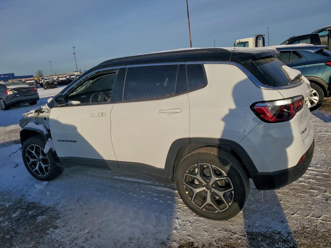 2025 Jeep Compass Limited - Фото 2