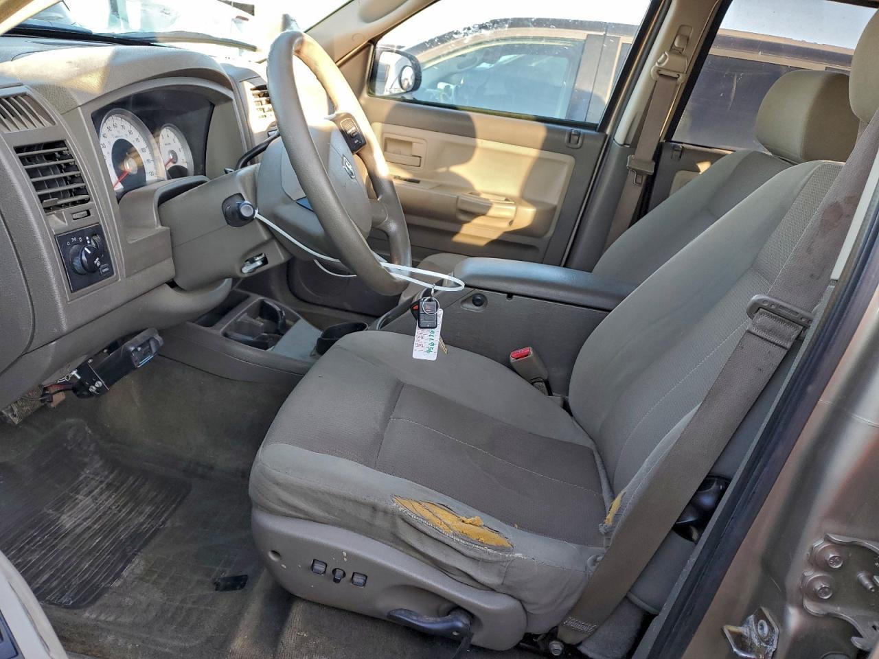 2005 Dodge Dakota Quad Slt - Фото 7