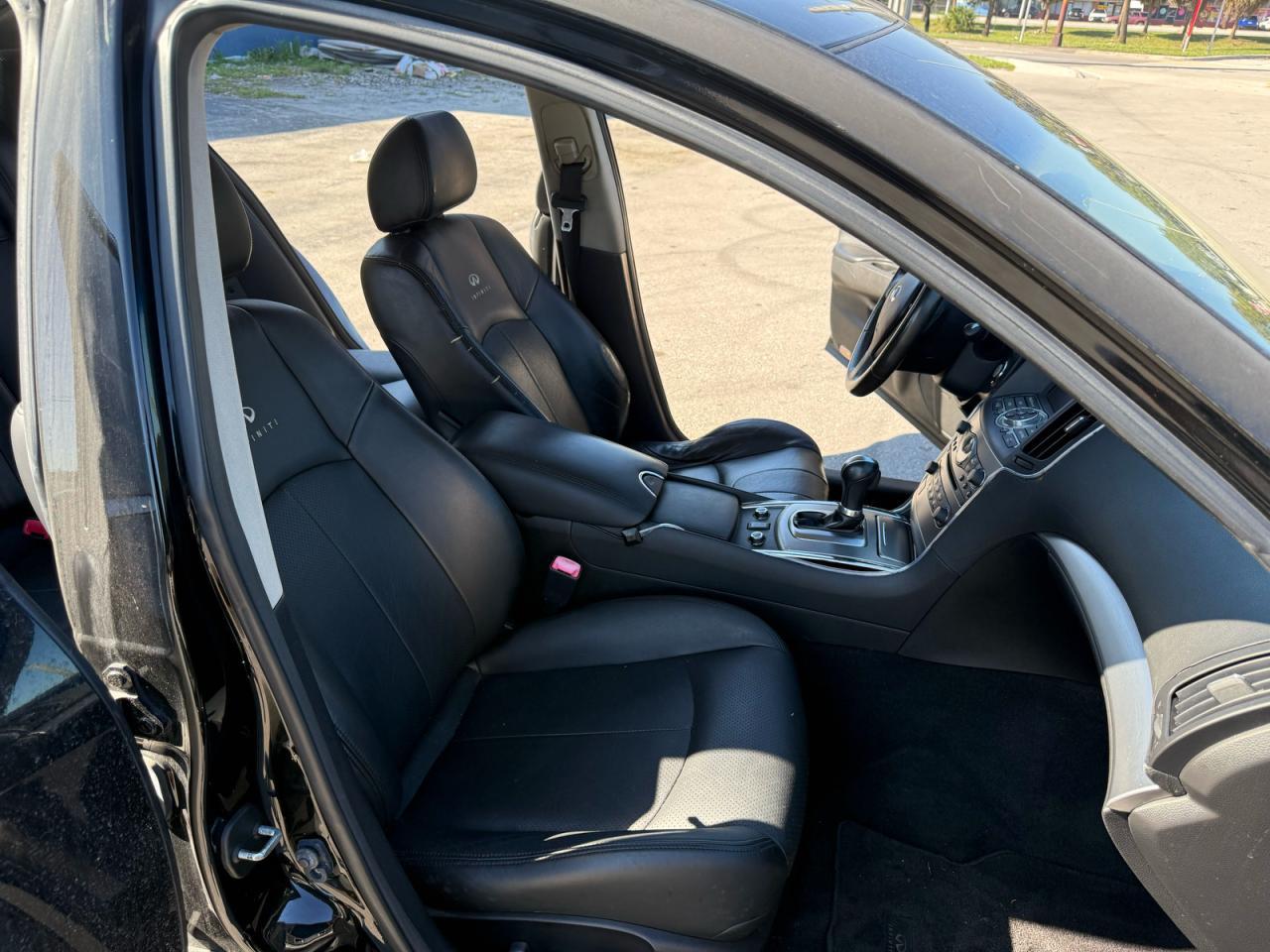 2011 Infiniti G37 - Фото 5