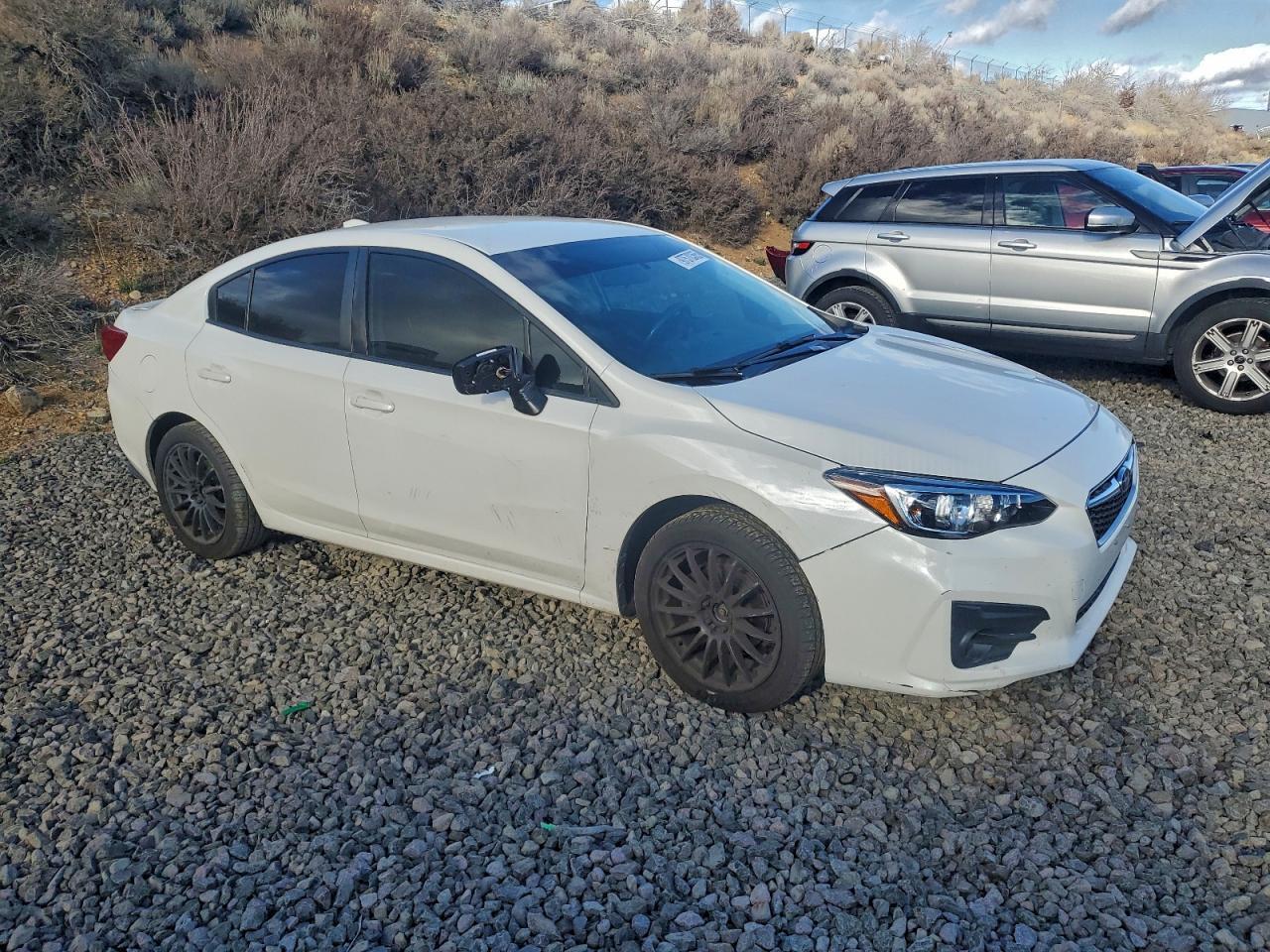2017 Subaru Impreza Premium - Фото 4