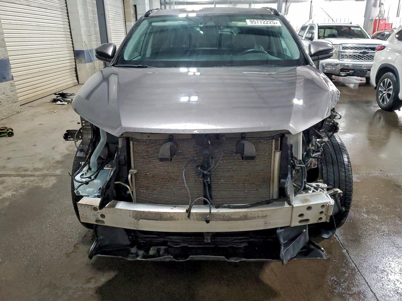 2019 Toyota Highlander Se - Image 5