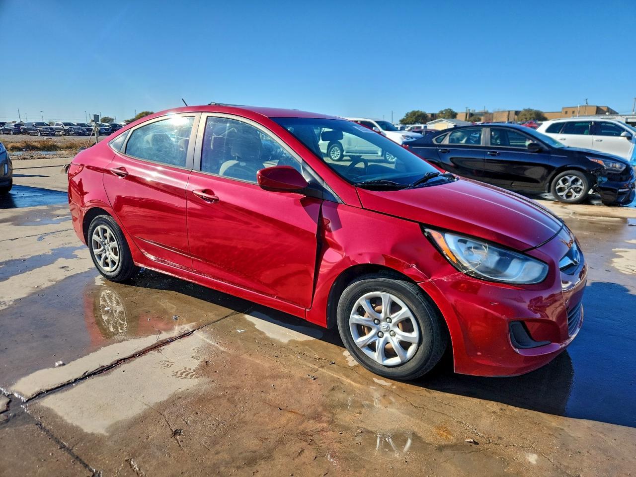 2013 Hyundai Accent Gls - Фото 4