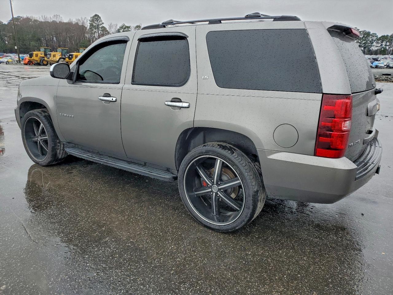 2007 Chevrolet Tahoe C1500 - Фото 2