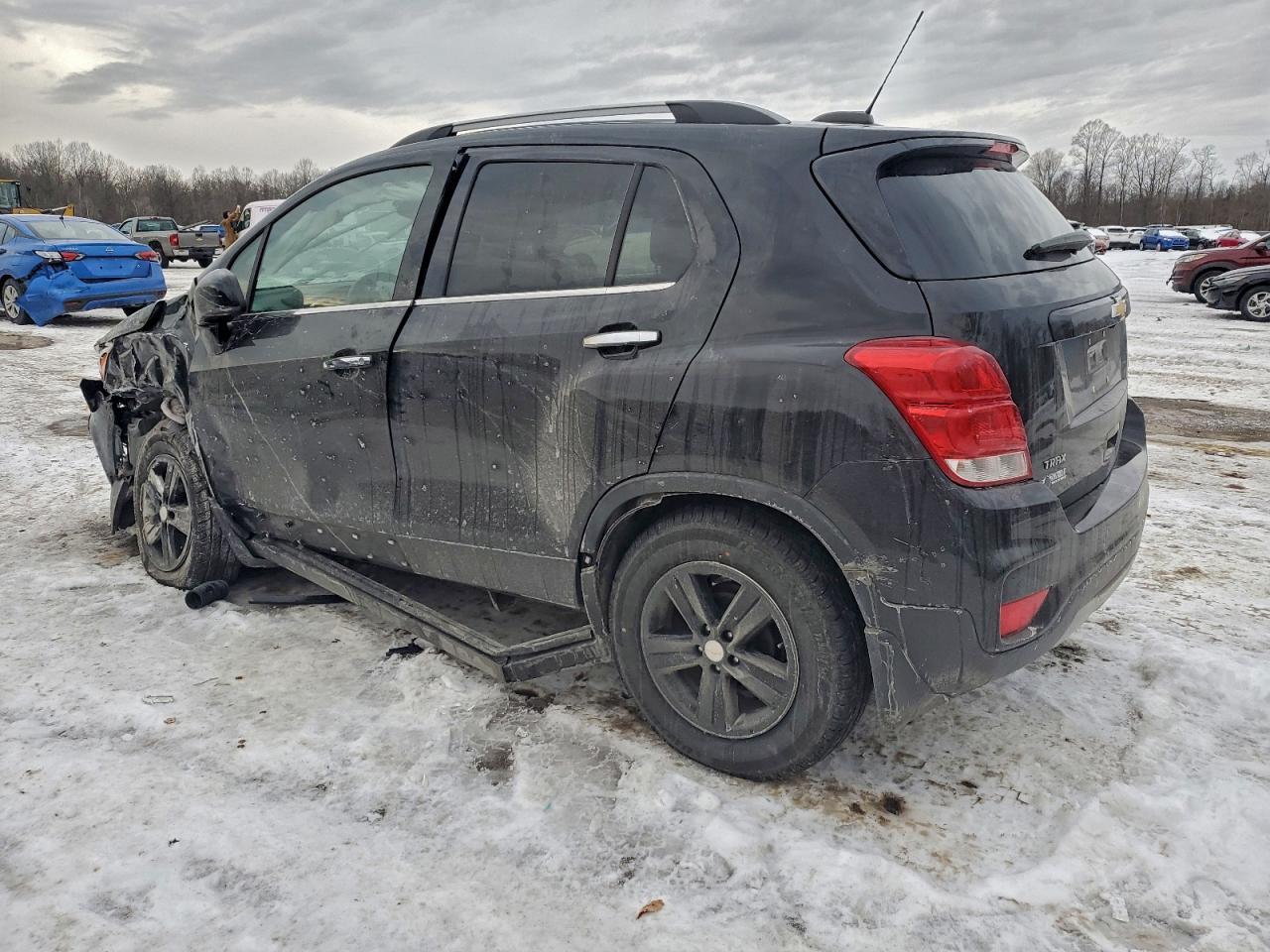 2019 Chevrolet Trax 1Lt - Image 2