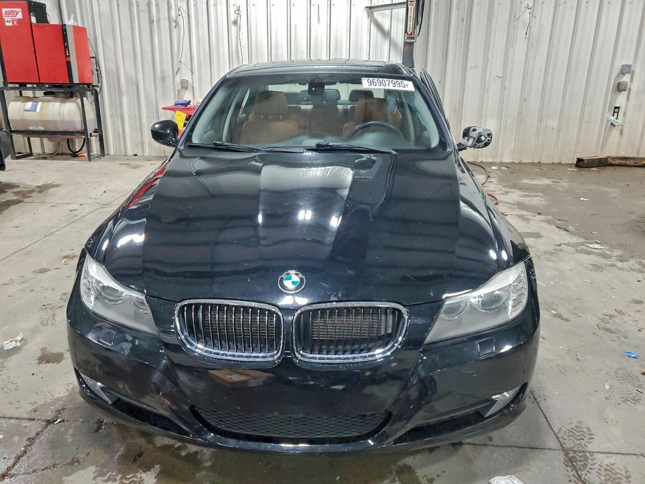 2011 BMW 328 Xi Sulev - Image 5