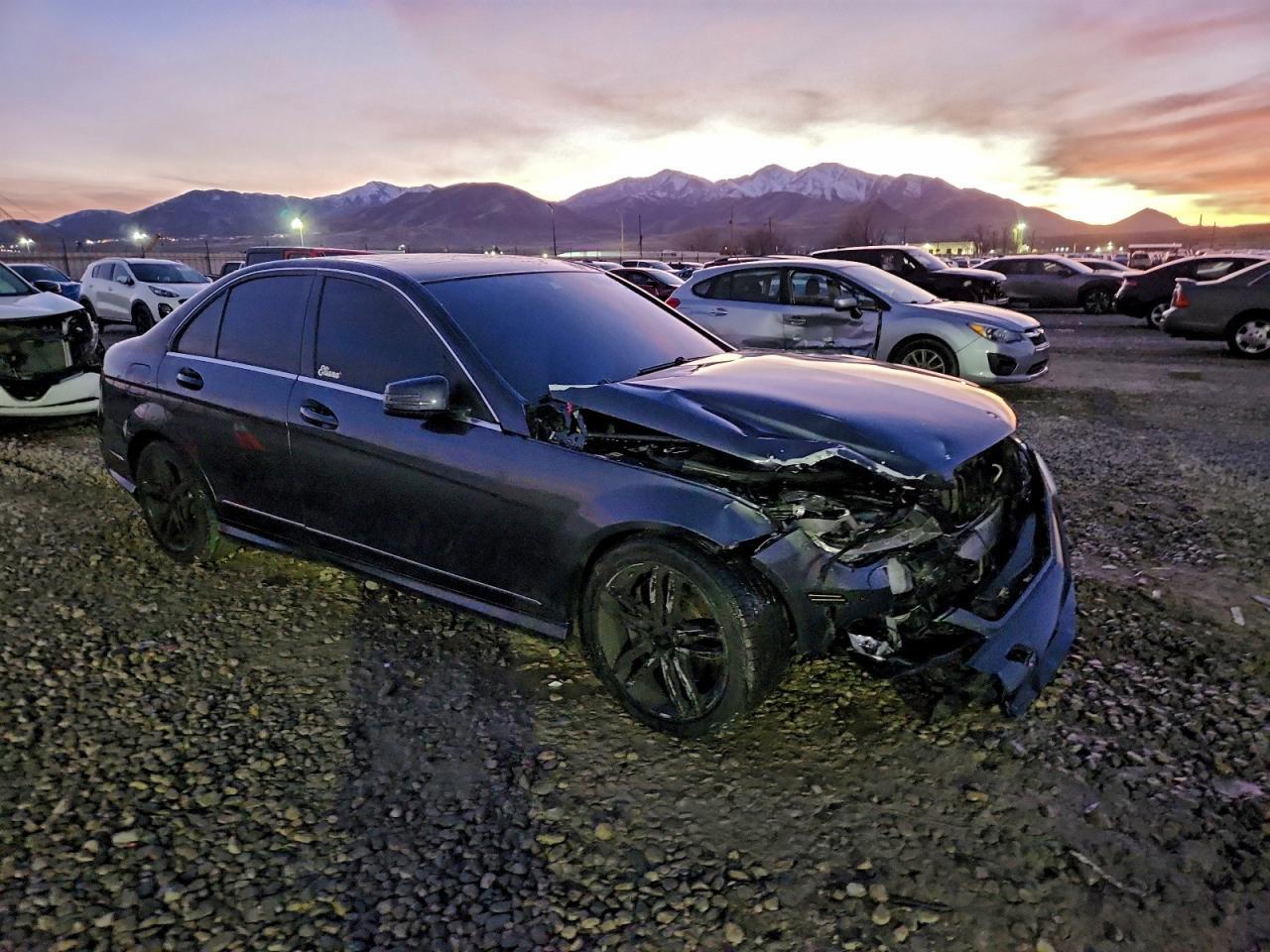 2013 Mercedes-Benz C 300 4Matic - Фото 4