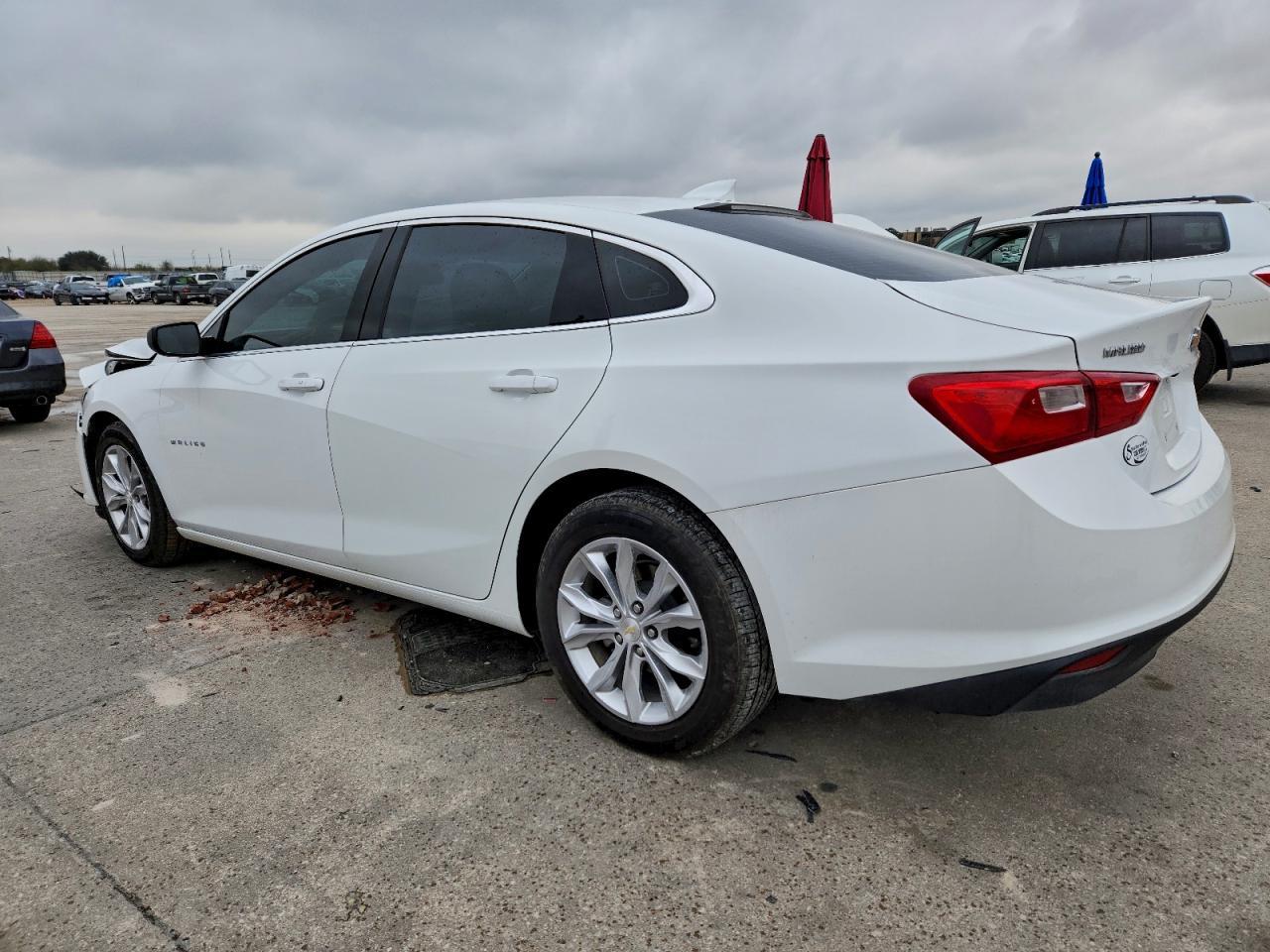 2023 Chevrolet Malibu Lt - Фото 2