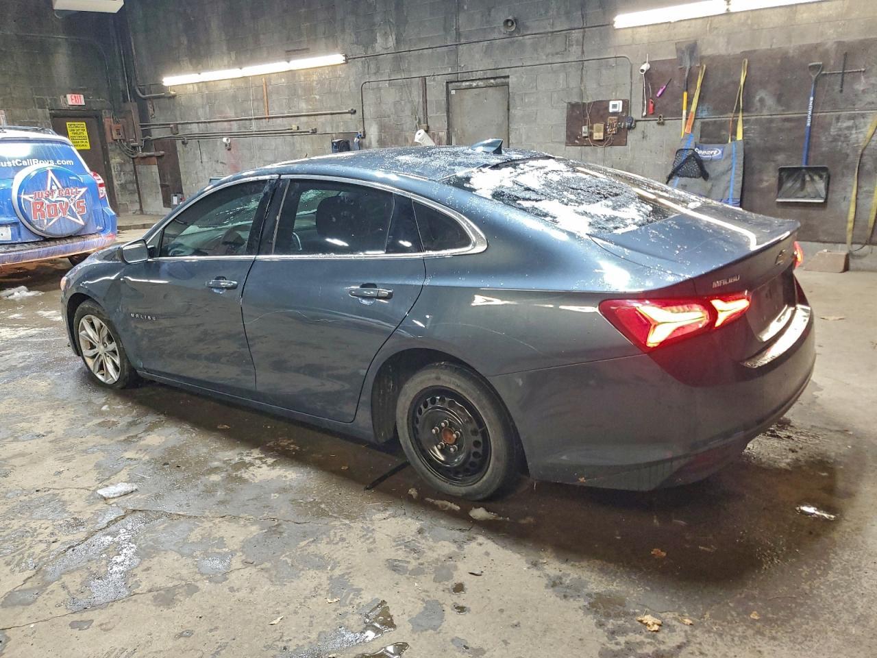 2020 Chevrolet Malibu Lt - Фото 2