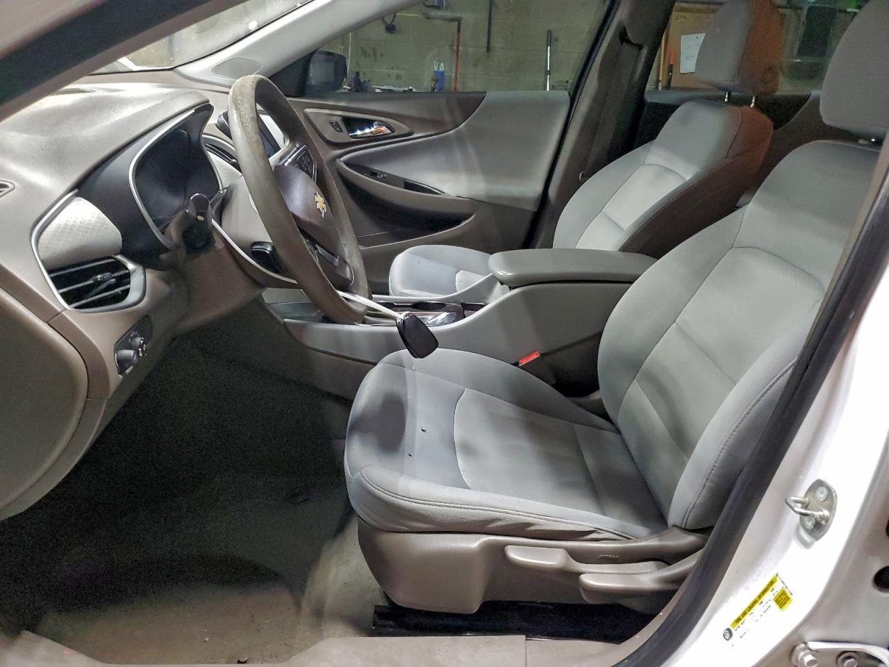 2017 Chevrolet Malibu Ls - Image 7