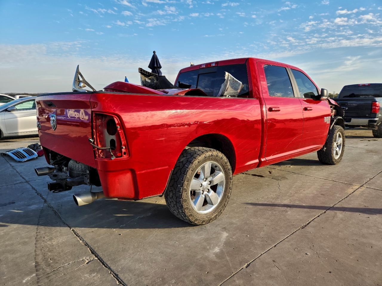 2019 Ram 1500 Classic Slt - Фото 3