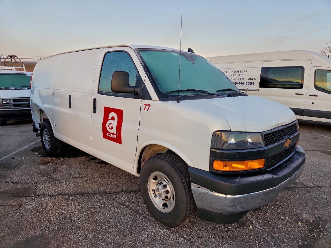 2025 Chevrolet Express G2500 Delivery Van - Фото 4