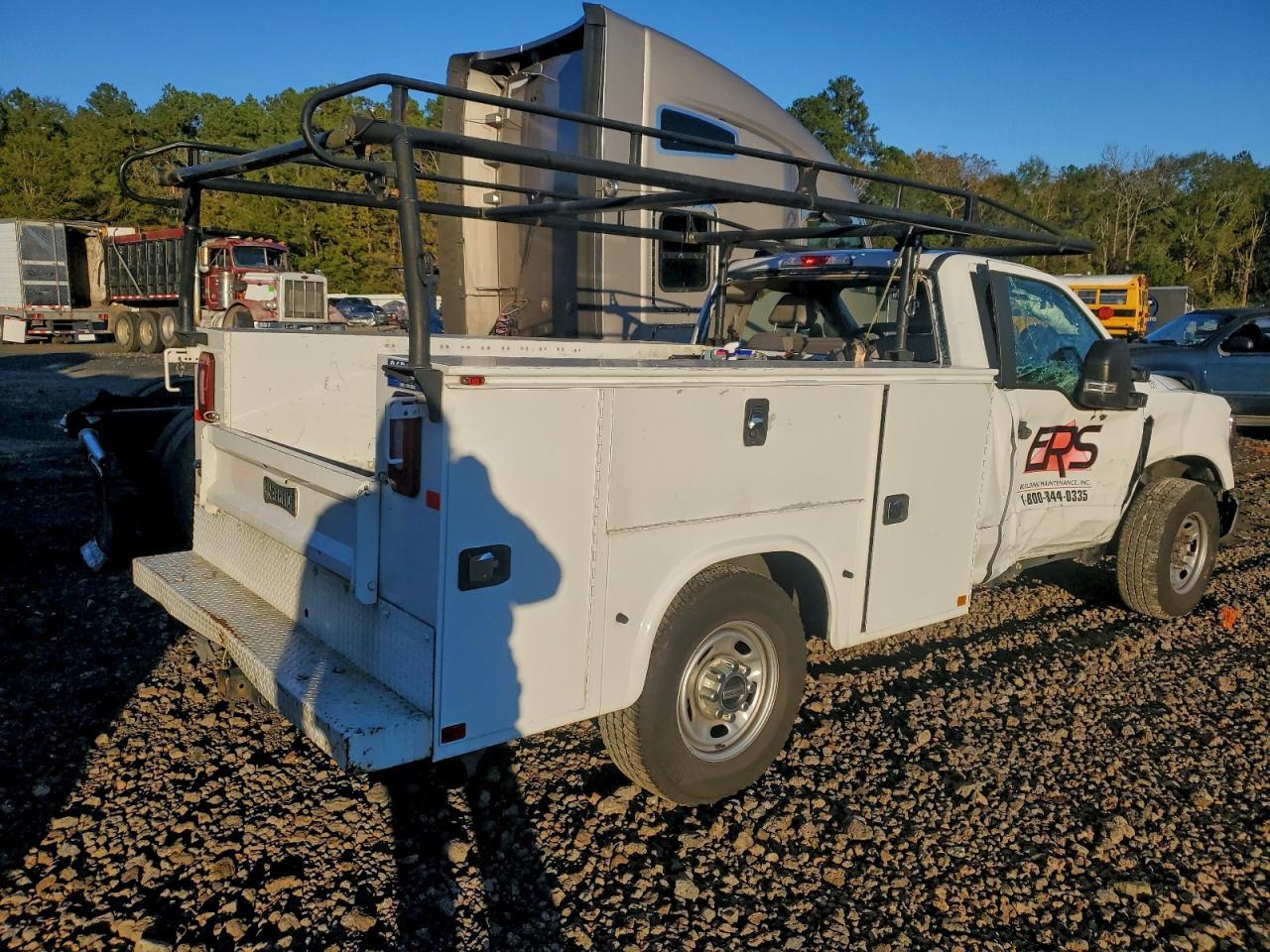 2020 Ford F250 Super Duty - Фото 3