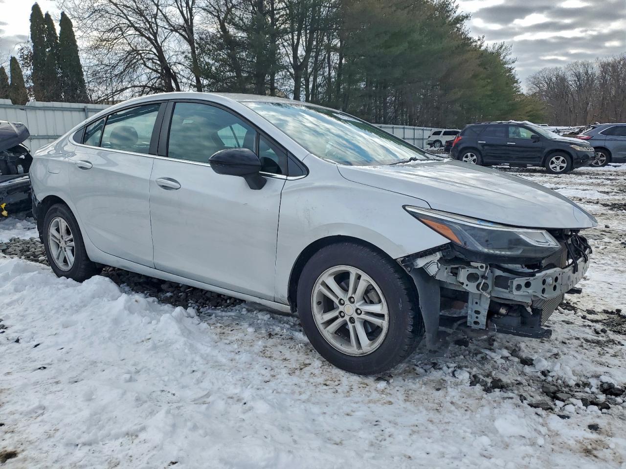 2017 Chevrolet Cruze Lt - Фото 4