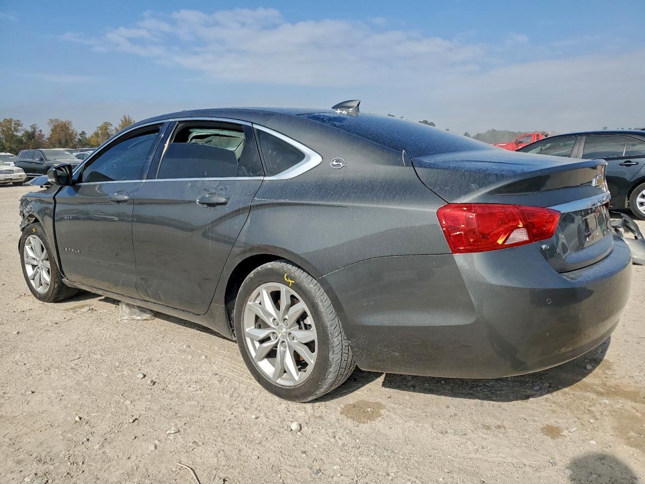 2016 Chevrolet Impala Lt - Фото 2