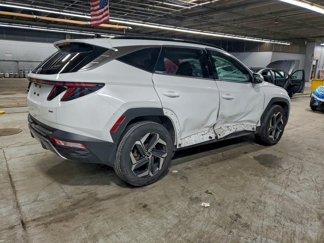 2022 Hyundai Tucson Limited - Image 3