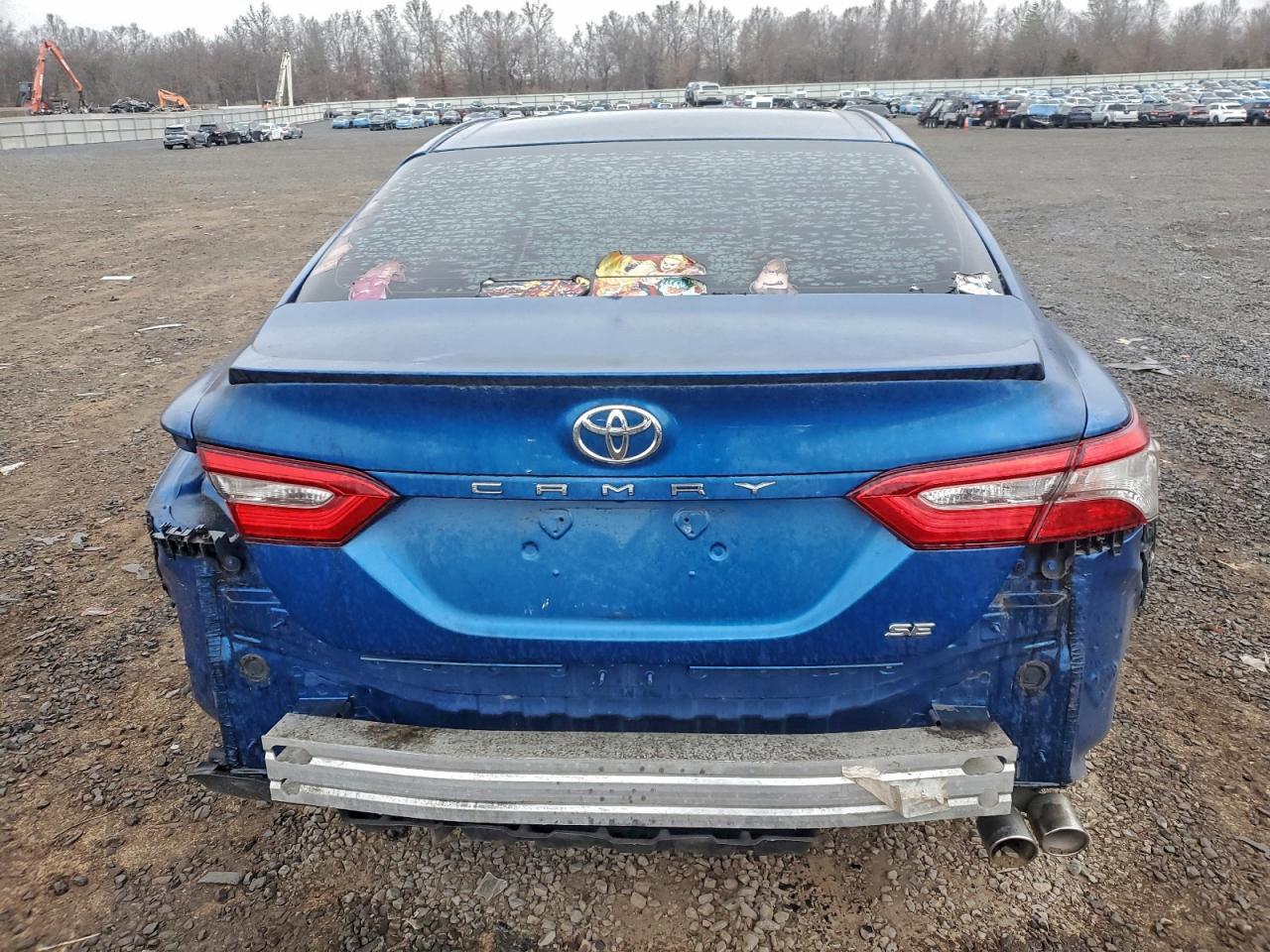 2018 Toyota Camry L - Фото 6