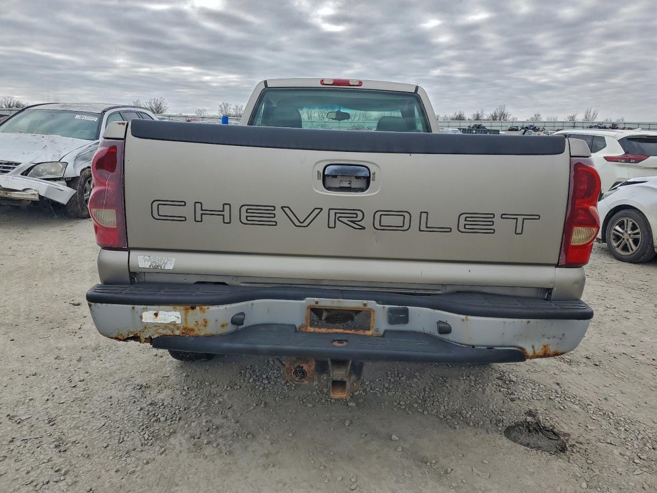 2003 Chevrolet Silverado K1500 - Фото 6