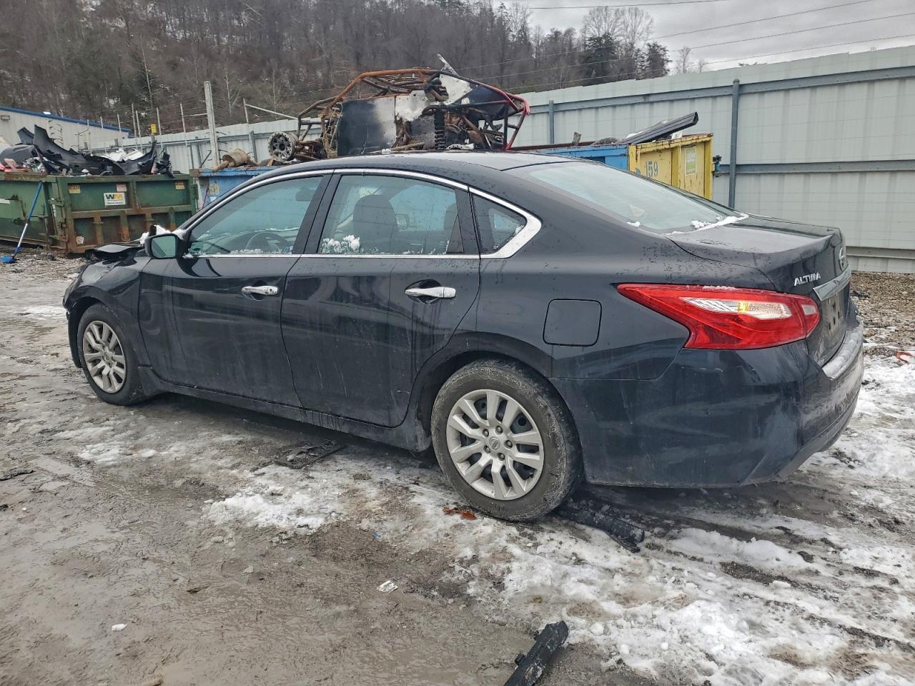 2017 Nissan Altima 2.5 - Фото 2