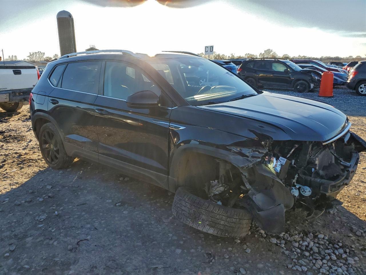 2022 Volkswagen Taos Se Iq Drive - Фото 4