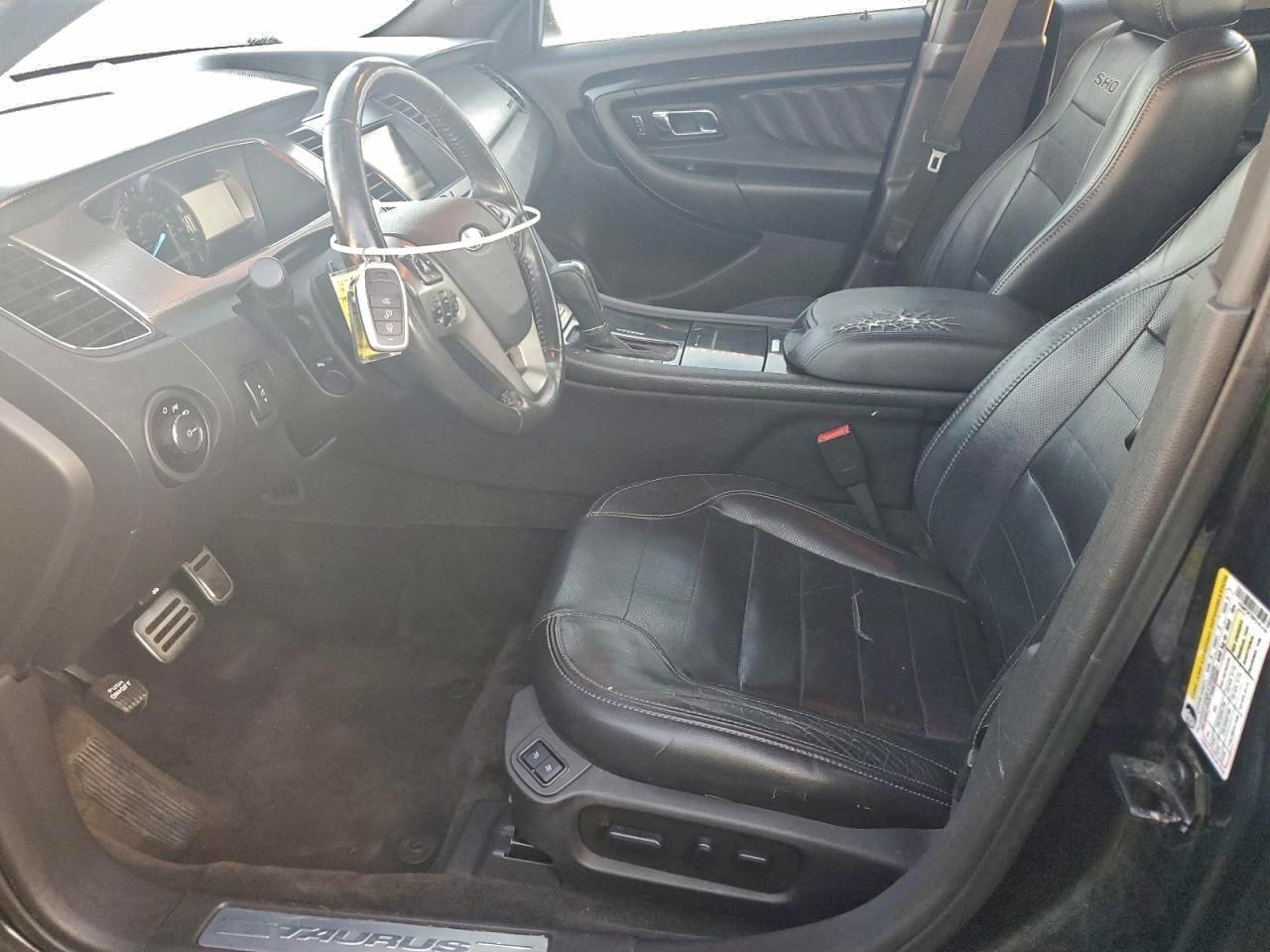2015 Ford Taurus Sho - Image 7