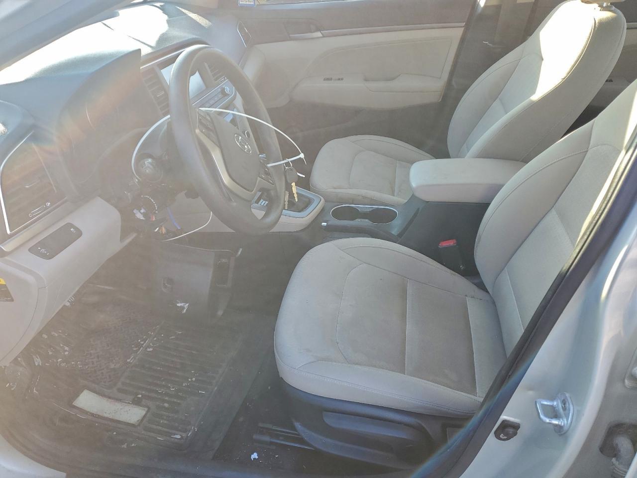 2017 Hyundai Elantra Se - Фото 7