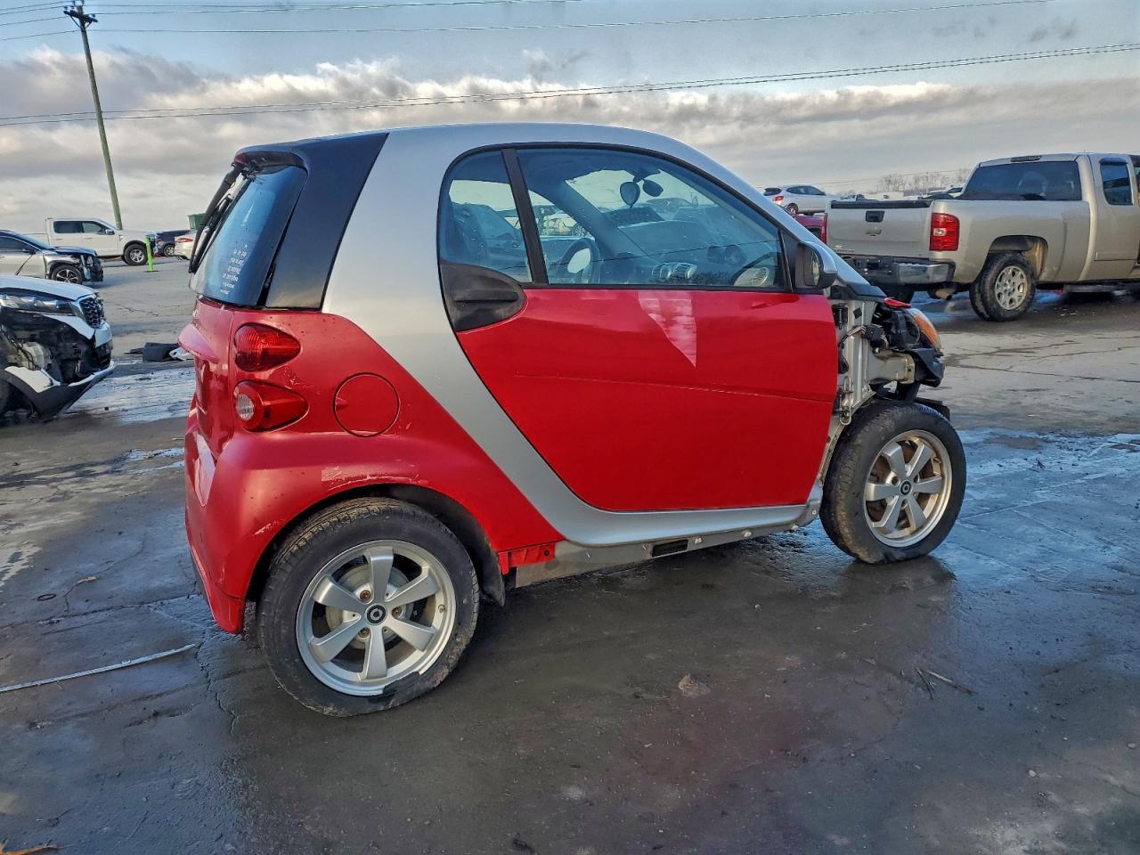 2013 Smart Fortwo Pure - Image 3