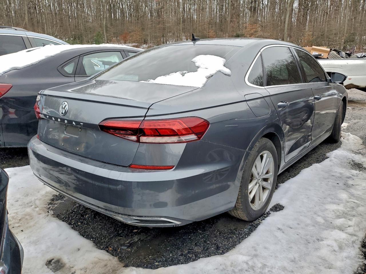 2020 Volkswagen Passat Se - Фото 3