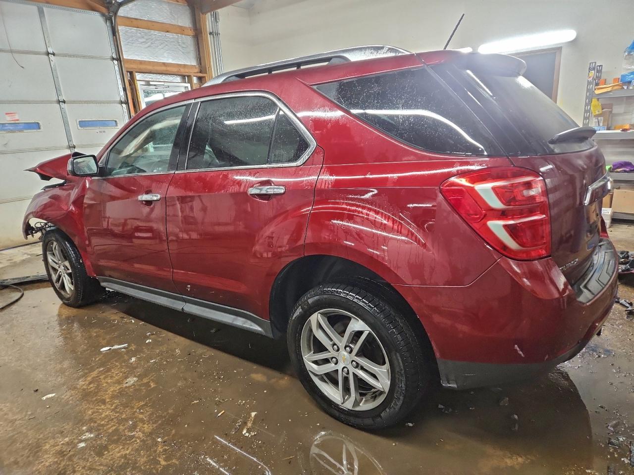 2017 Chevrolet Equinox Premier - Фото 2