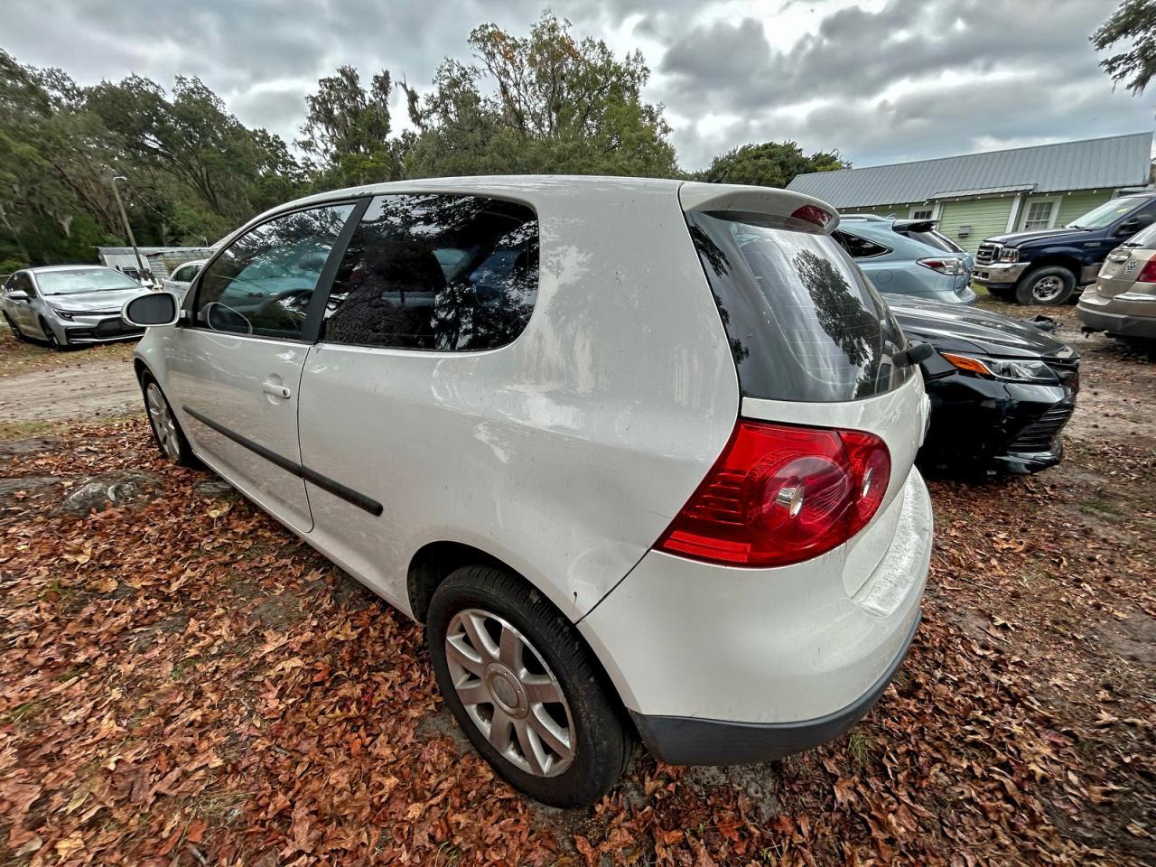 2009 Volkswagen Rabbit - Фото 3