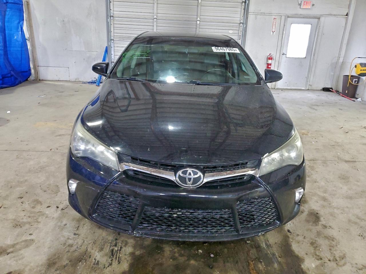 2016 Toyota Camry Le - Фото 5