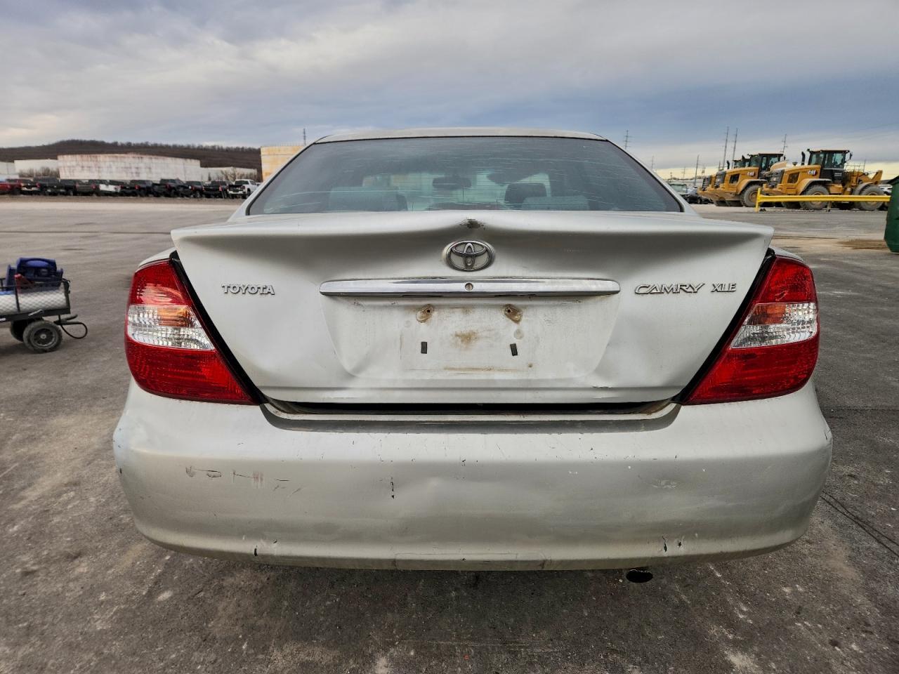 2002 Toyota Camry Le - Image 6