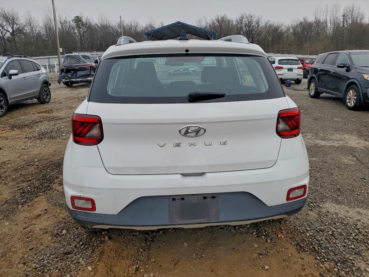 2020 Hyundai Venue Sel - Фото 6