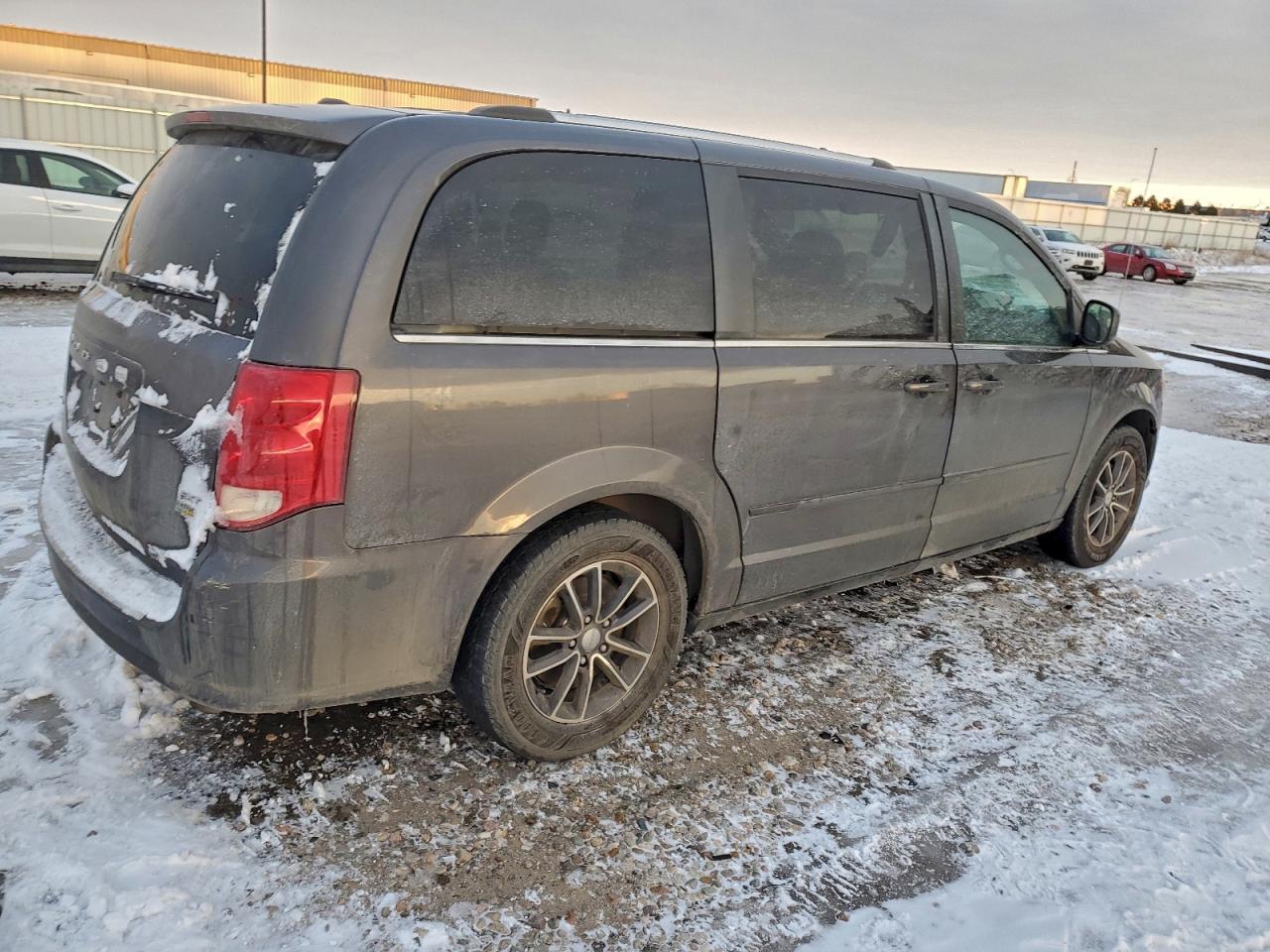 2017 Dodge Grand Caravan Sxt - Фото 3