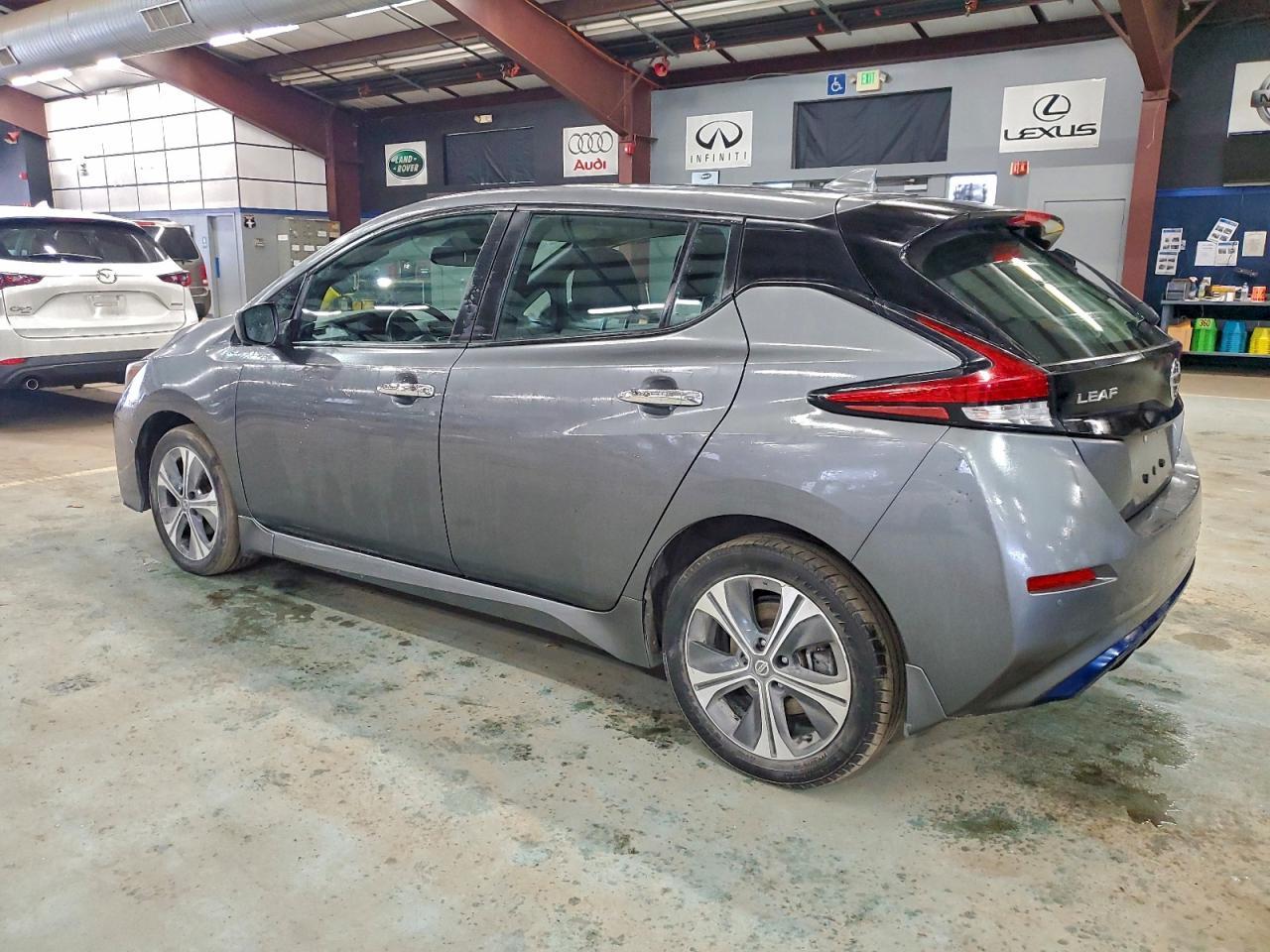 2022 Nissan Leaf Sv Plus - Фото 2