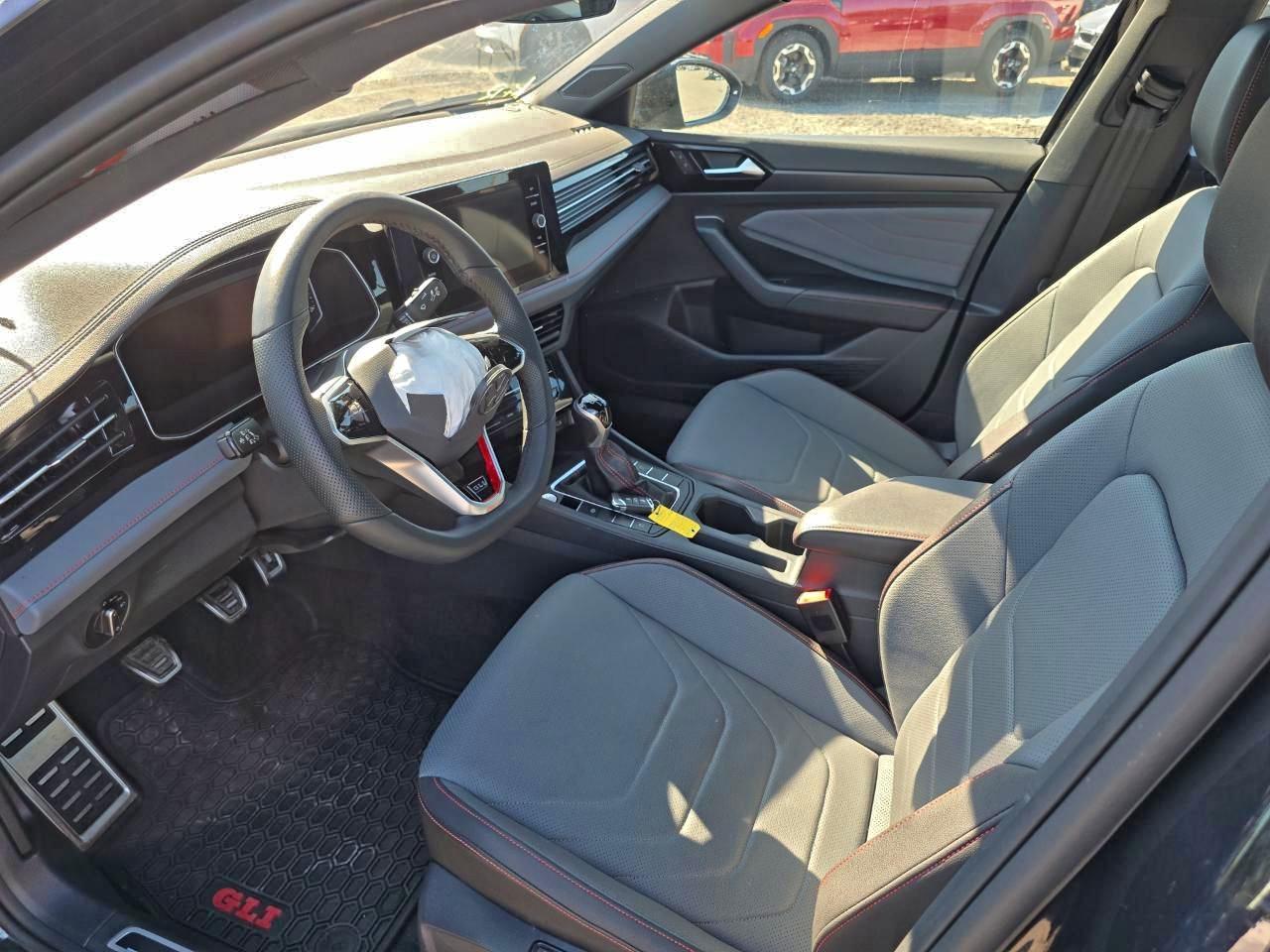 2025 Volkswagen Jetta Gli Autobahn - Фото 7