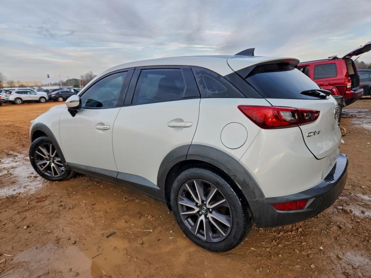 2018 Mazda Cx-3 Touring - Image 2