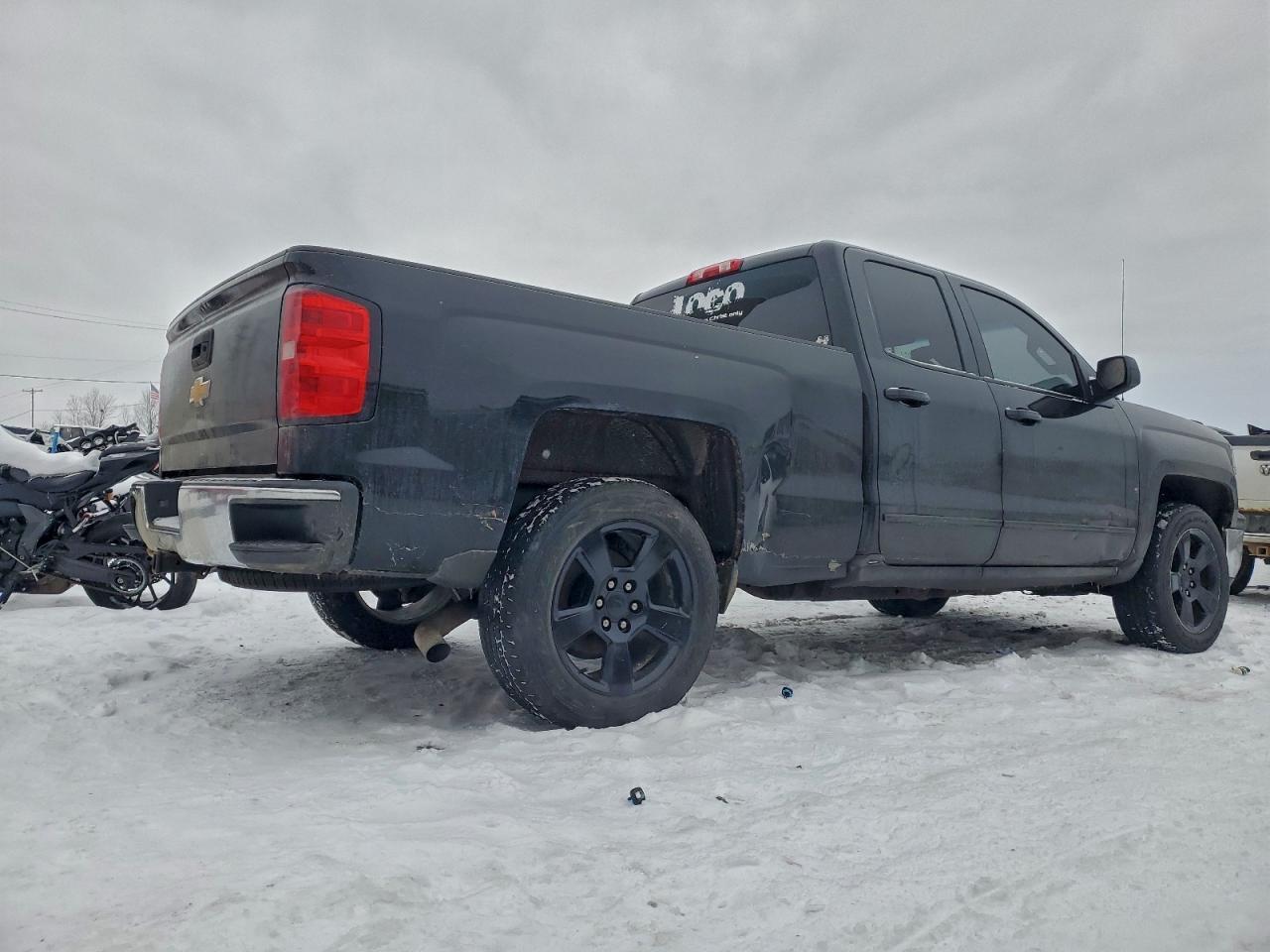 2015 Chevrolet Silverado K1500 Lt - Image 3