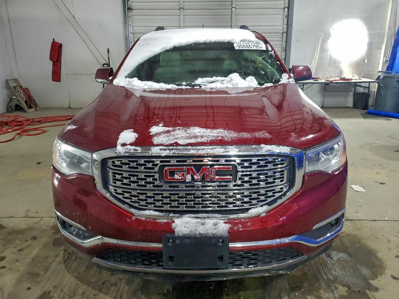 2018 GMC Acadia Denali - Фото 5