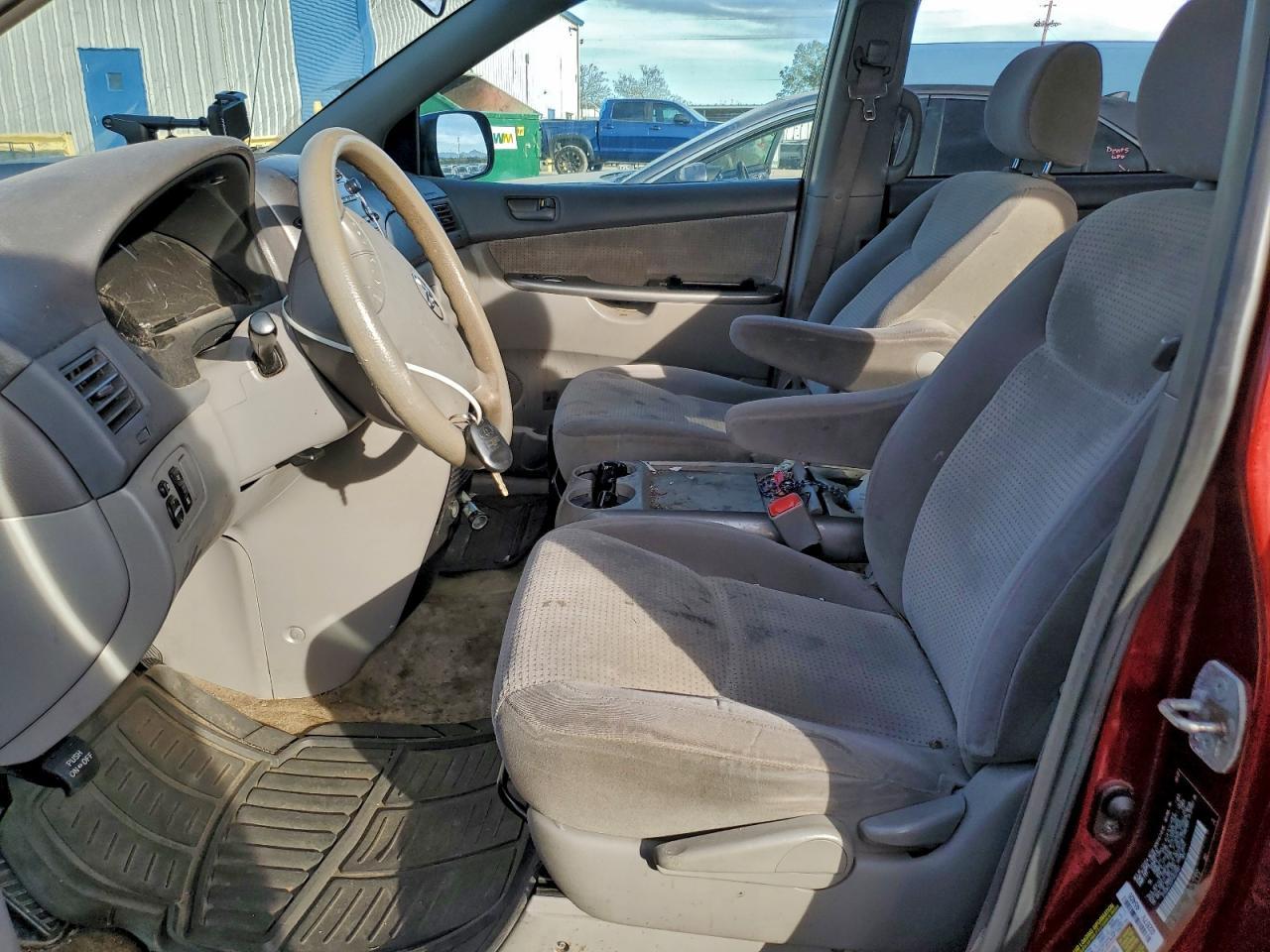 2007 Toyota Sienna - Фото 7