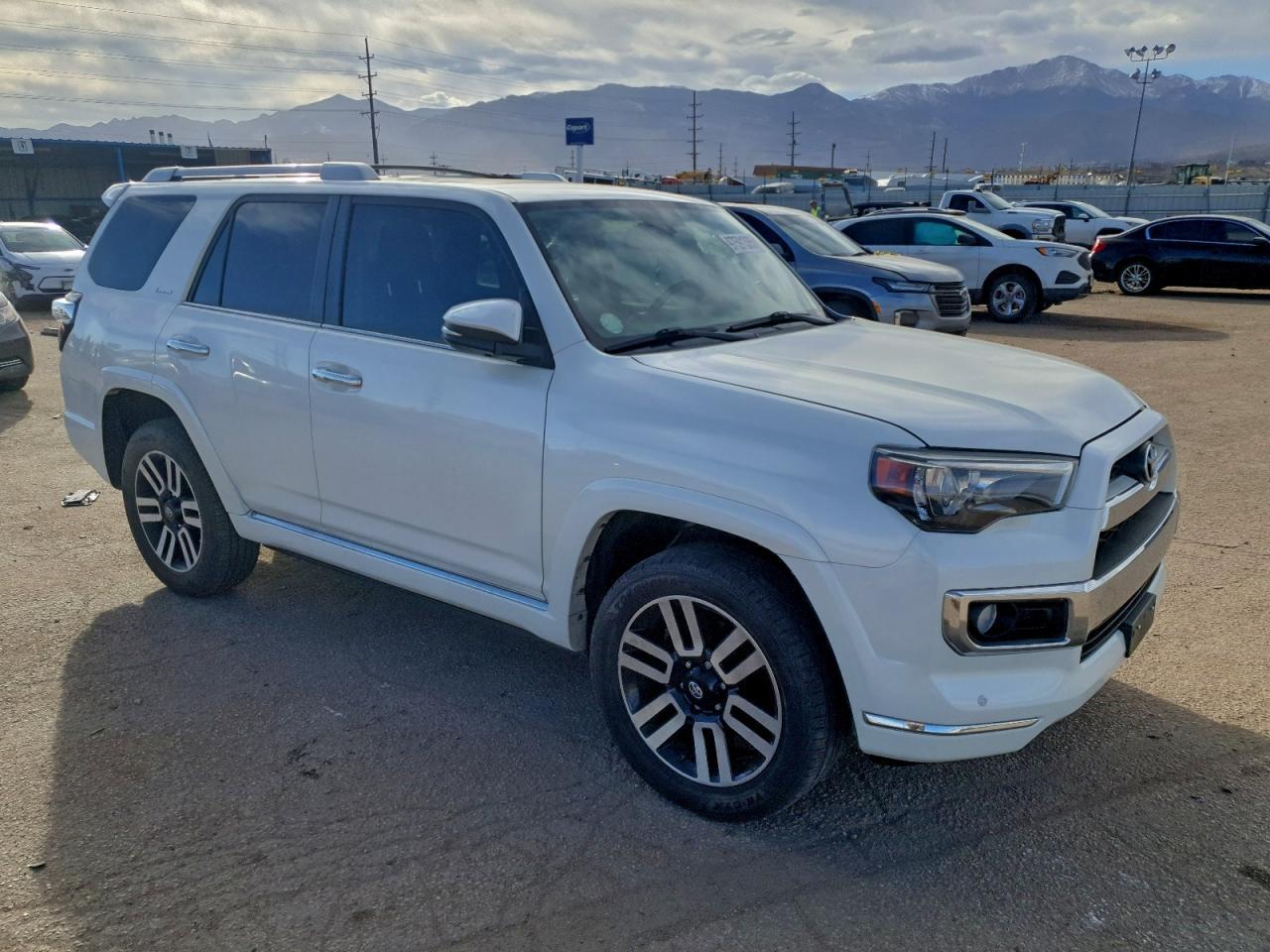 2016 Toyota 4Runner Sr5/Sr5 Premium - Фото 4