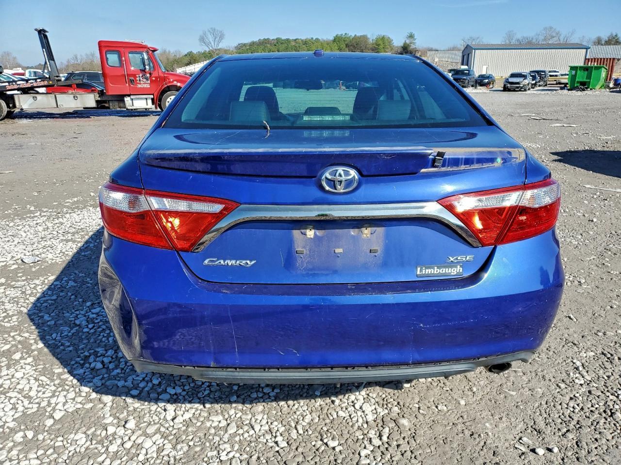 2015 Toyota Camry Le - Image 6