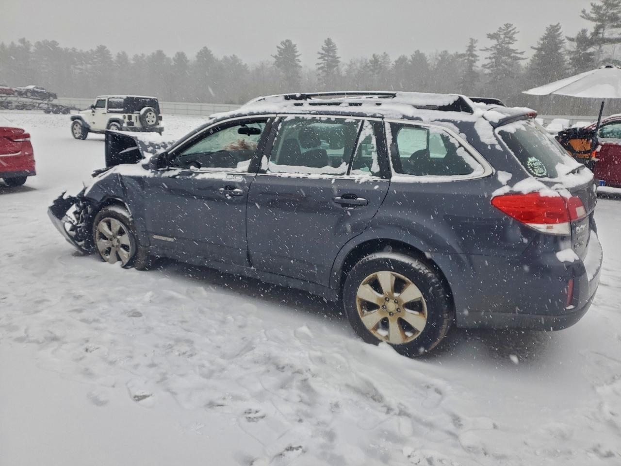 2012 Subaru Outback 2.5I - Image 2