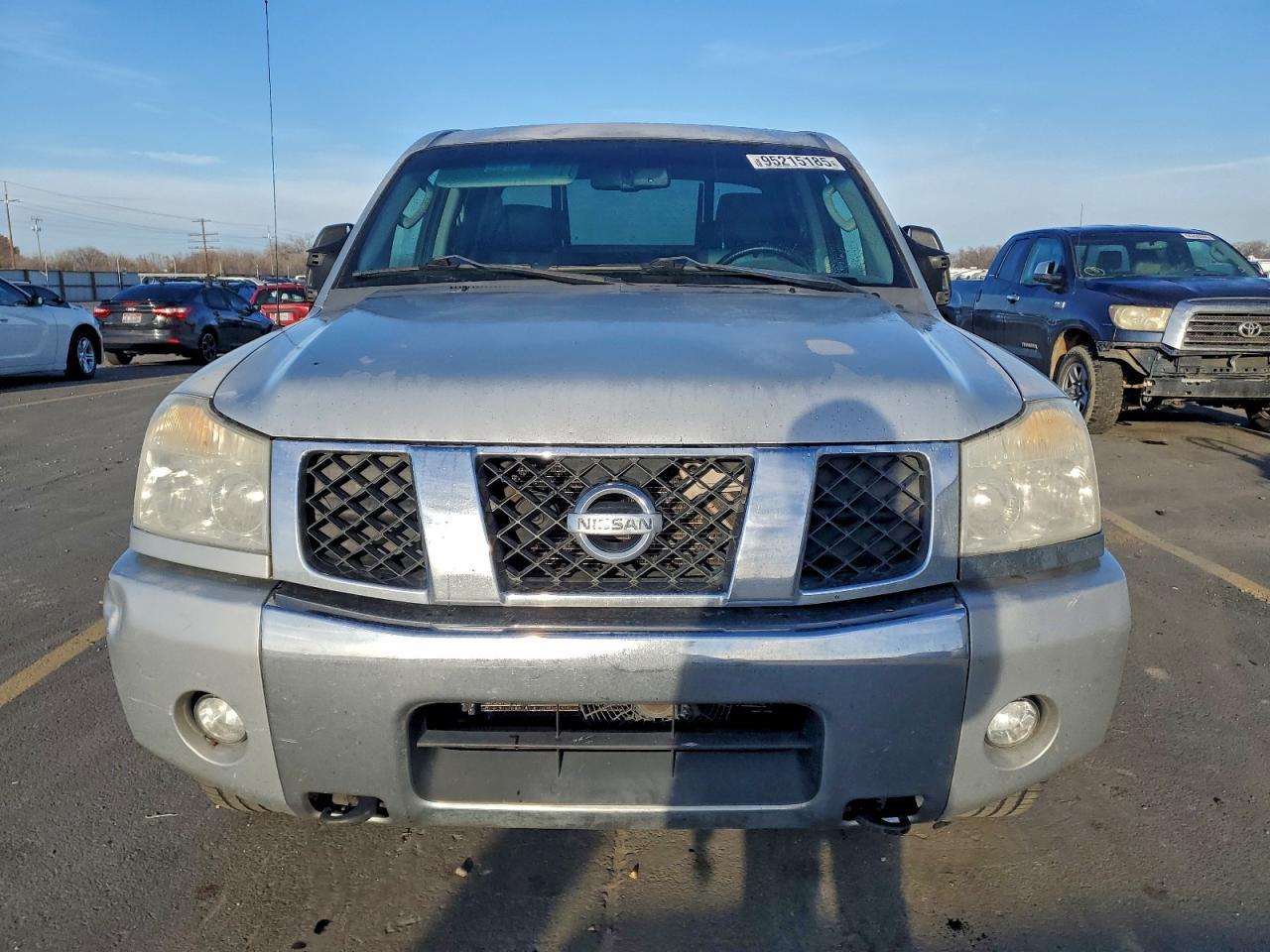 2007 Nissan Titan Xe - Image 5