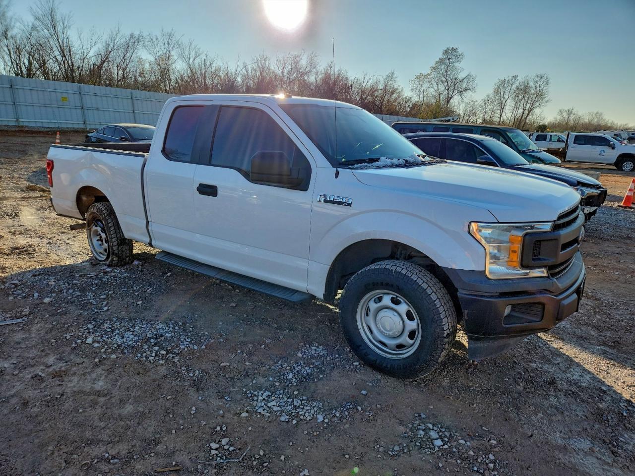 2019 Ford F150 Super Cab - Фото 4